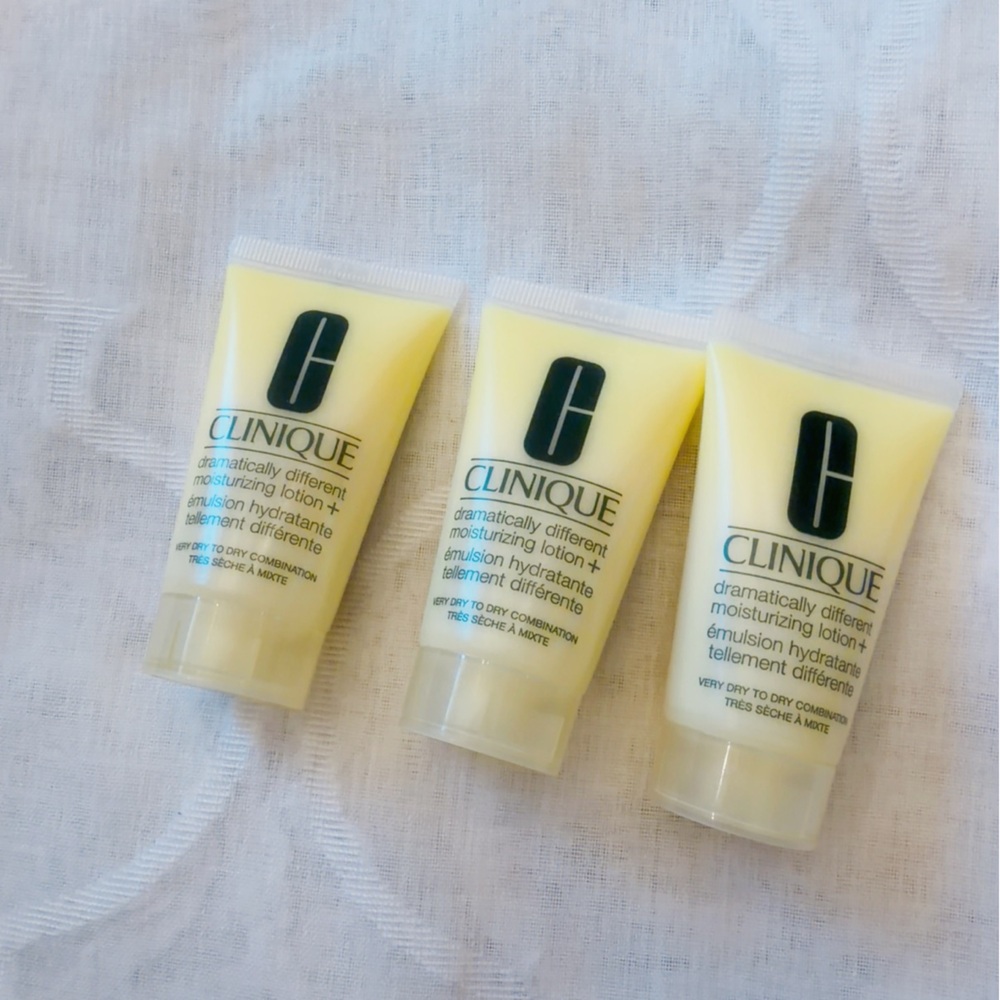 NEW ｜3*Clinique dramatically different moisturizing lotion +30ml each